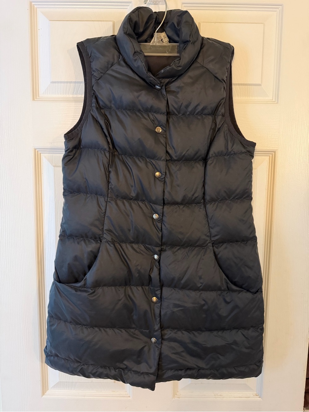 Lululemon All Days Black Vest Womens size 4